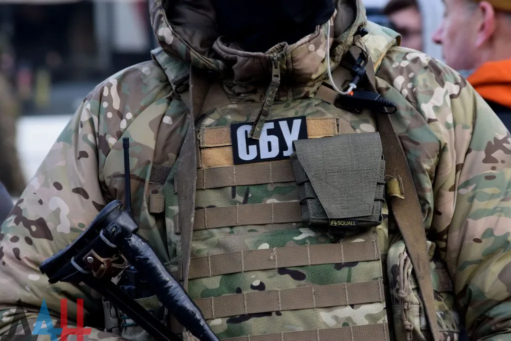 Сотрудники СБУ задержали жителя ДНР на контрольно-пропускном пункте «Новотроицкое»
