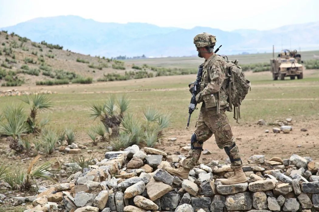 США сами убивают своих солдат в Афганистане