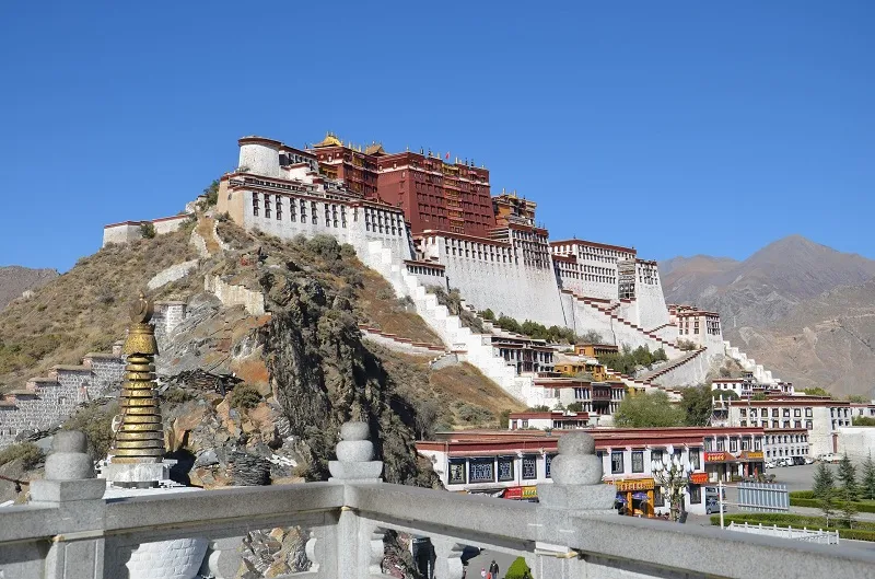 Китай и США поссорились из-за Тибета