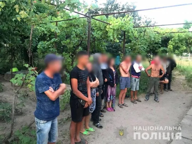 Мужчина на Украине завел себе рабов и сдавал их в аренду