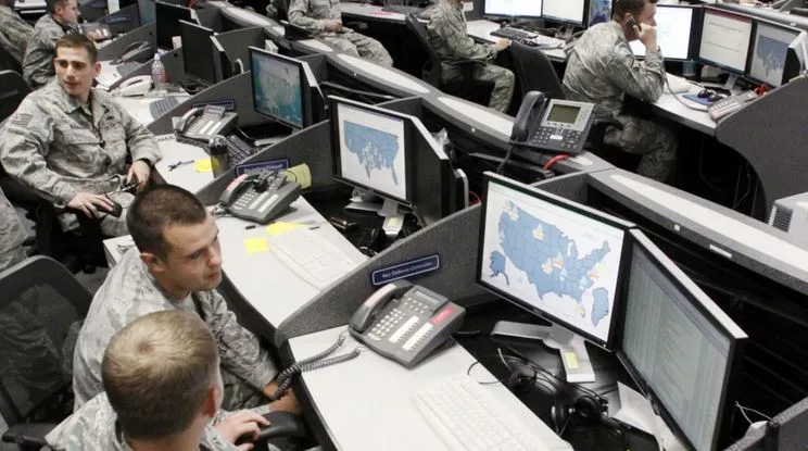 США планируют установить сетевые системы на военных объектах Украины