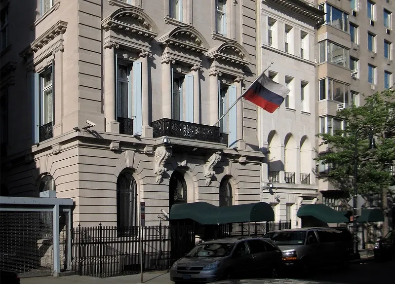 В Нью-Йорке на российских дипломатов напал неизвестный мужчина