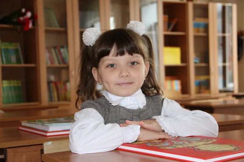 «Дорогие» первоклассники: сколько стоят сборы в школу в Крыму