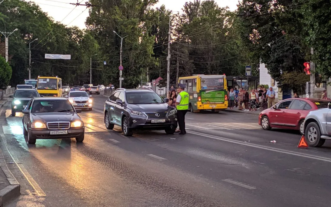 На переходе у севастопольского автовокзала сбили пешехода 