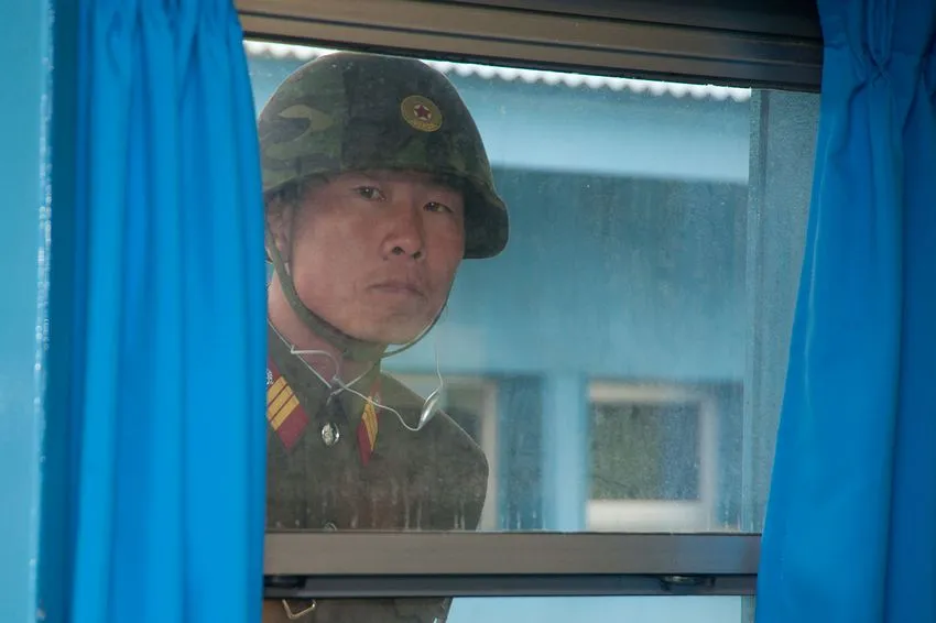 Пограничники КНДР сожгли чиновника из Южной Кореи
