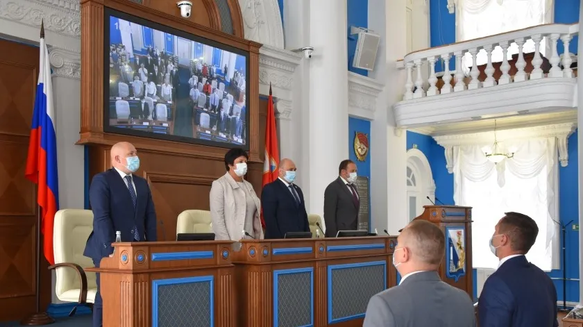Жители осажденного Севастополя и горемычная «Ракушка»: как депутаты искали героев и виноватых