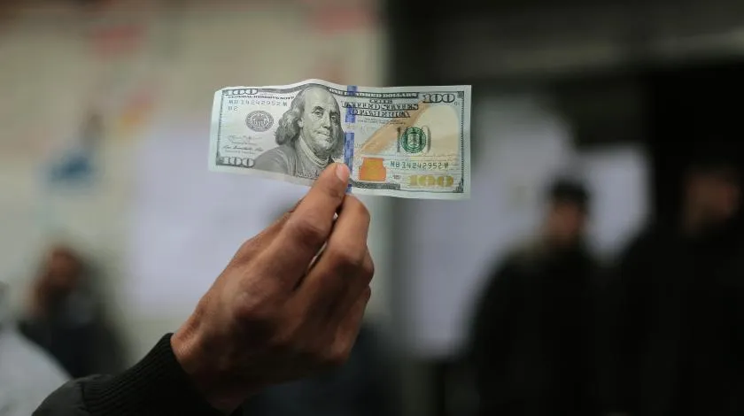 В России предсказали рекордное подорожание доллара