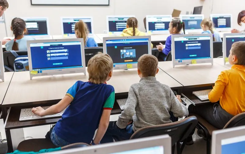 Школа с киберуклоном – будущее наших детей