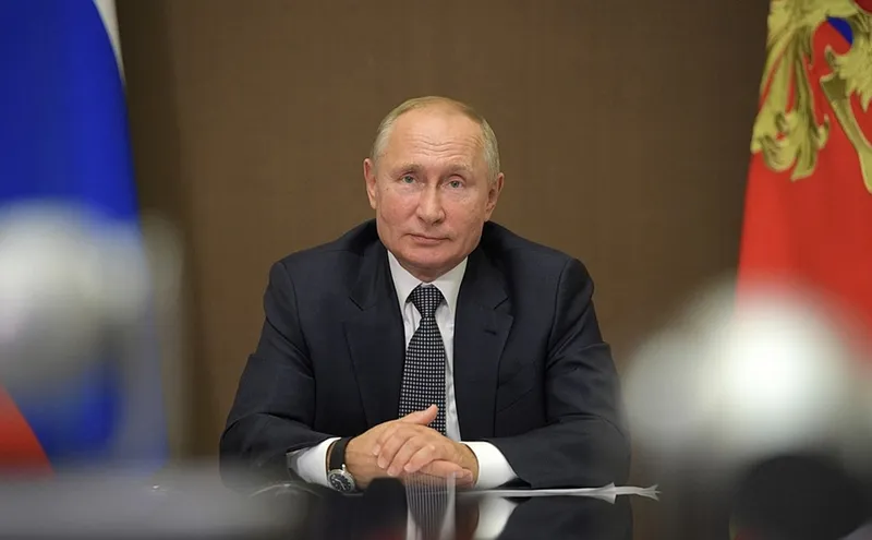 Путин призвал Кабмин учитывать здравые идеи оппозиции