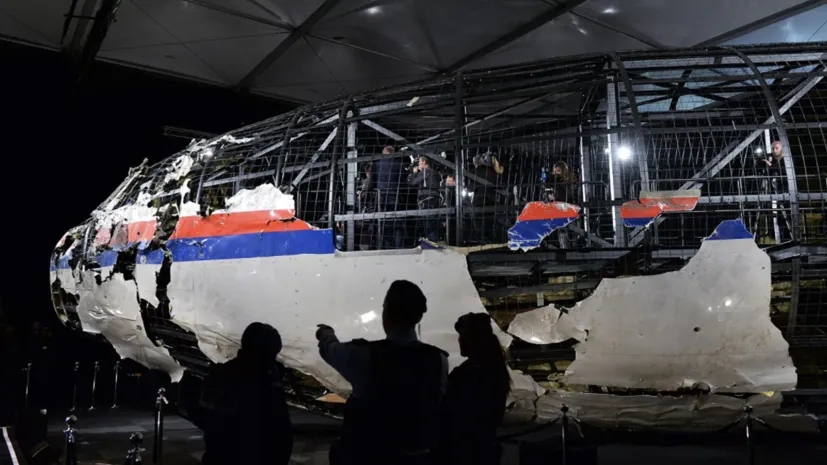 МИД Нидерландов вызвал посла России из-за отказа от консультаций по MH17