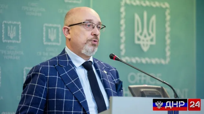 Резников заявил об отказе ехать в Минск на переговоры по Донбассу