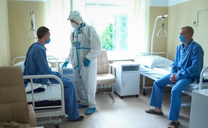 Испытатели вакцины «Спутник V» заболели коронавирусом