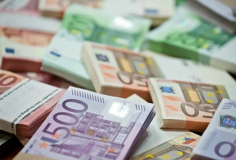 Курс евро в России побил рекорд 2014 года