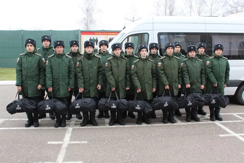 Крымский военком «заработал» на призывниках 2 миллиона