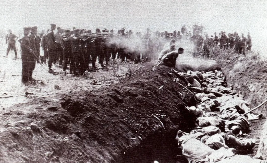 В Севастополе нашли ров с останками расстрелянных нацистами горожан 
