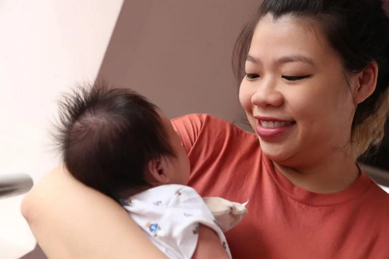 В Сингапуре родился ребёнок с иммунитетом к коронавирусу