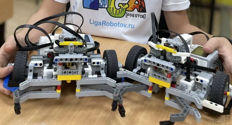 Роботы из Крыма обогнали всех на международных соревнованиях