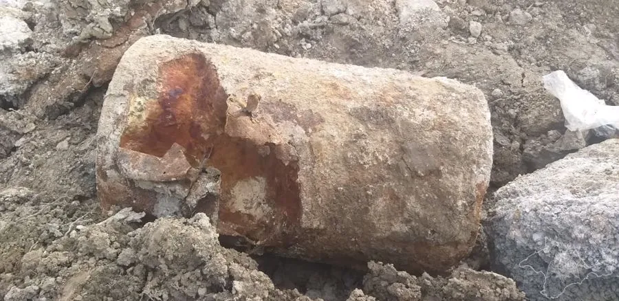 При строительстве водозабора в Севастополе обнаружили странную бомбу