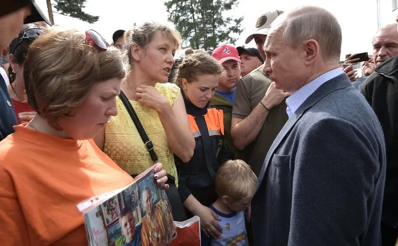 «Путин, помоги»: почему Большая пресс-конференция становится последней надеждой