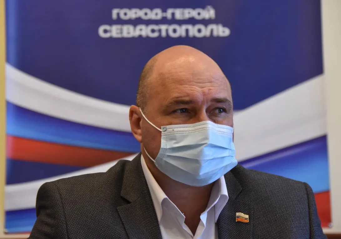 Спикер заксобрания Севастополя Владимир Немцев заболел коронавирусом