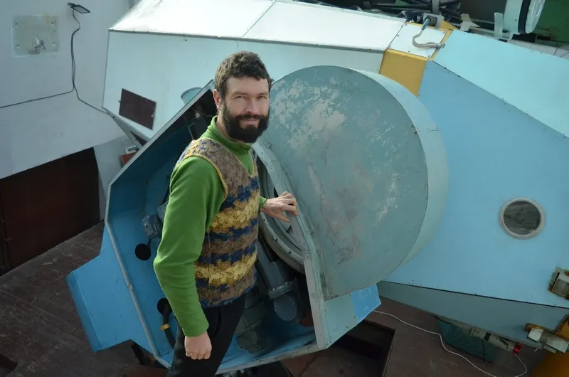В Крыму энтузиасты своими силами восстанавливают уникальный советский телескоп