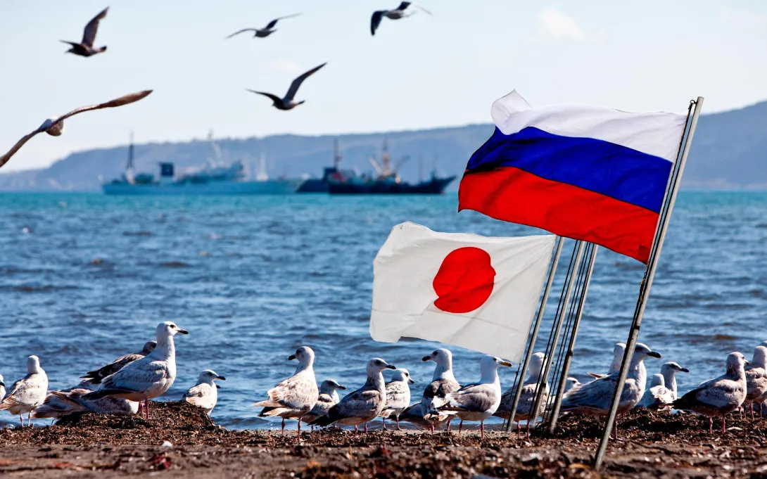 Японцы упрекнули правительство в страхе перед Россией