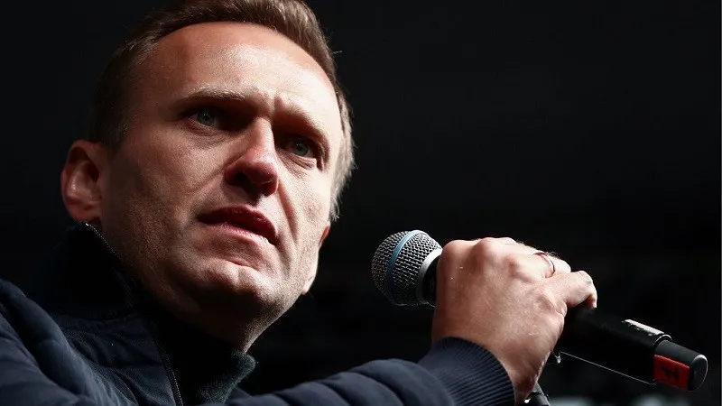 Отчаянный мужик: что может ждать Навального по возвращении в Россию