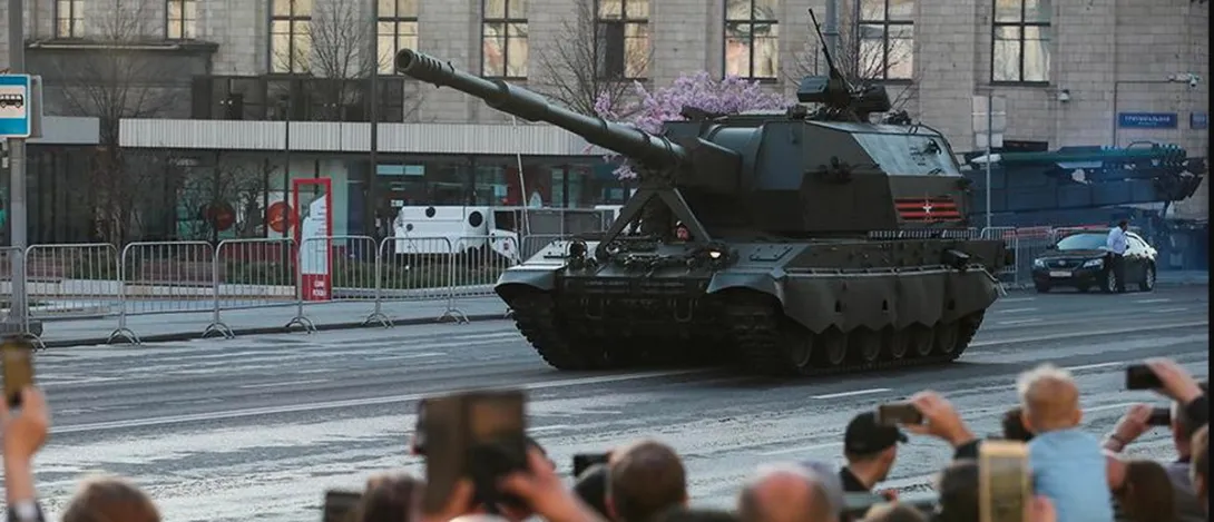На границу с Украиной перебрасывается дальнобойная российская артиллерия