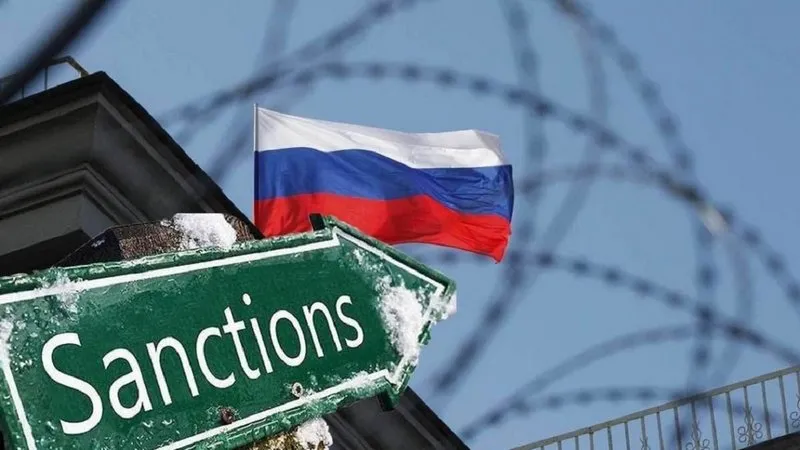 Франция призвала сделать санкции против России «действенными»