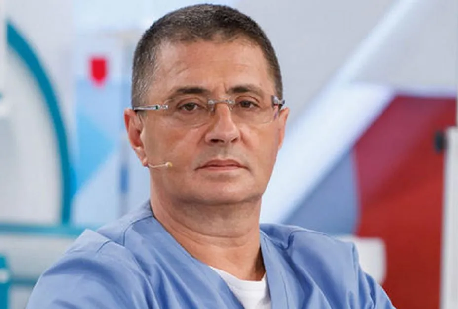 Мясников назвал сроки третьей волны коронавируса COVID-19 в России