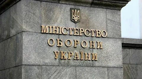 Главнокомандующий и начальник генштаба подали в суд на Минобороны Украины 