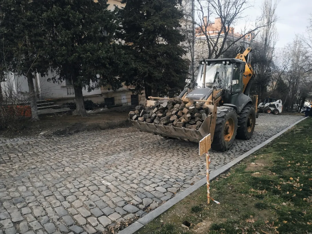 В центре Севастополя появится ещё одна парковка