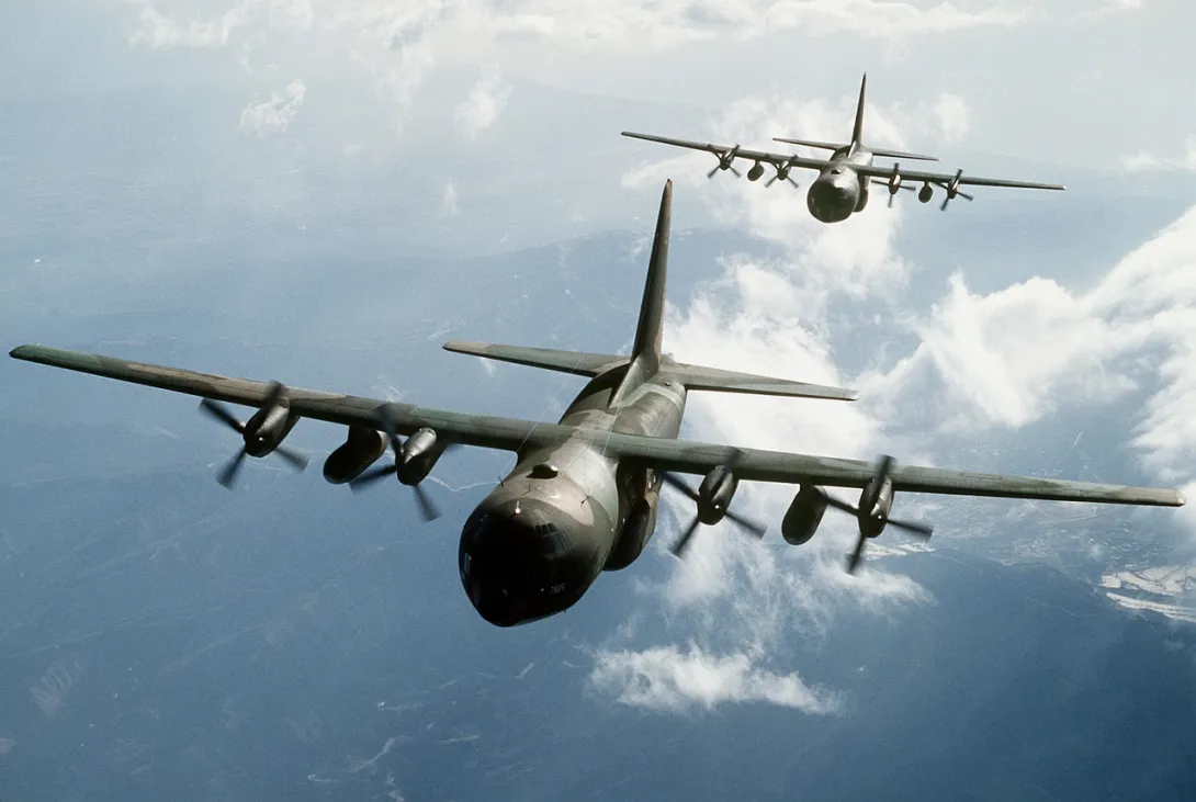 ВВС США подняли в небо свои бомбардировщики у границ России
