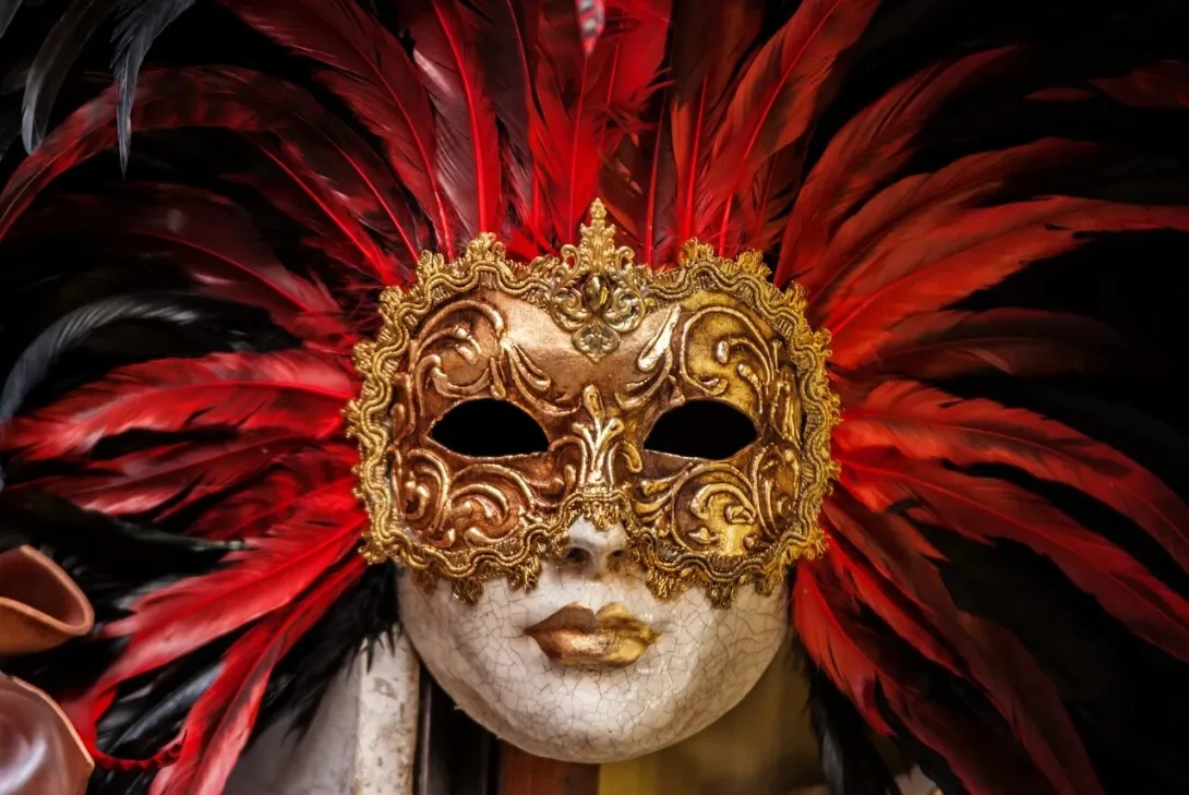 Венецианский карнавал пройдет на удаленке