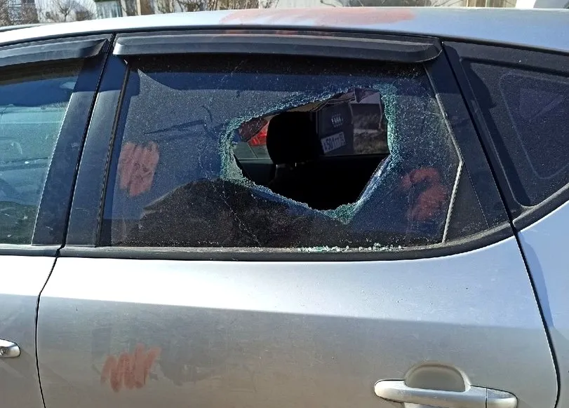 В Севастополе продолжаются ночные налеты на автомобили 