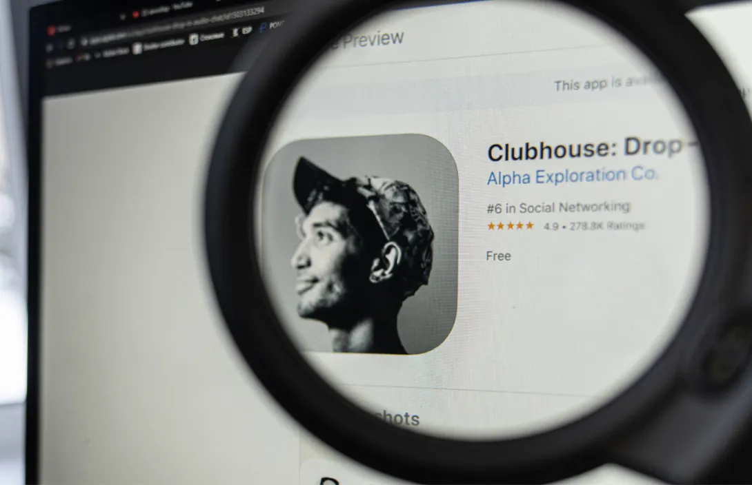 Россиянин за день создал версию соцсети Clubhouse для Android