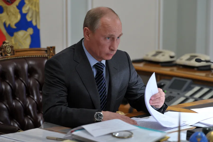 Два севастопольца получили благодарность от Путина