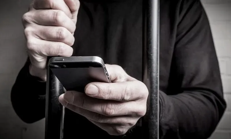 Мобильным мошенникам из тюрем перекроют кислород