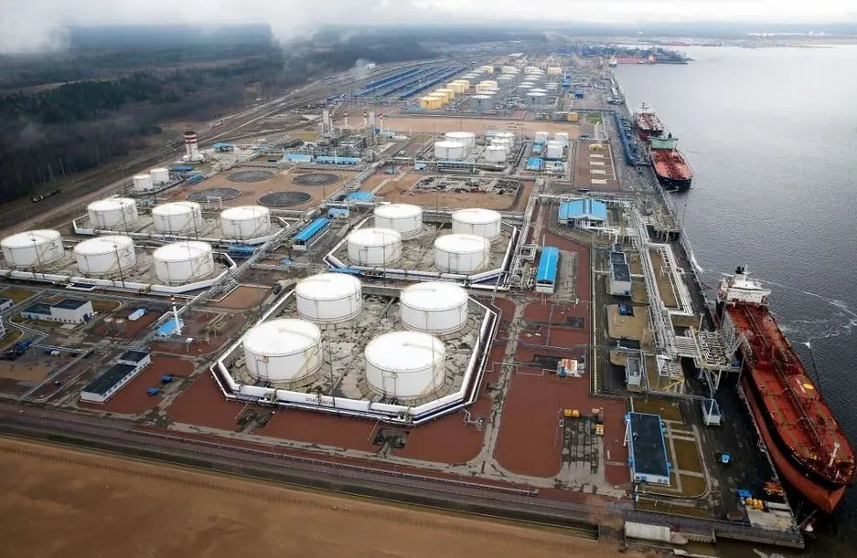 Начались поставки белорусских нефтепродуктов в российские порты