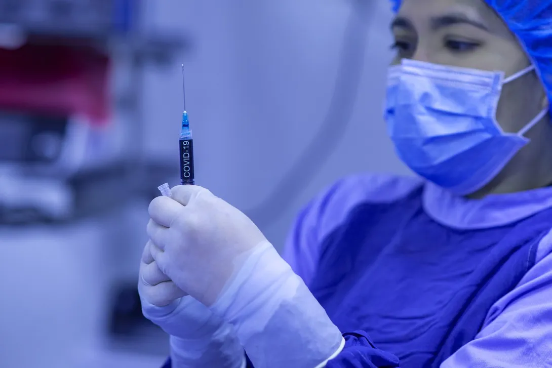 Японцы просят русскую вакцину от коронавируса