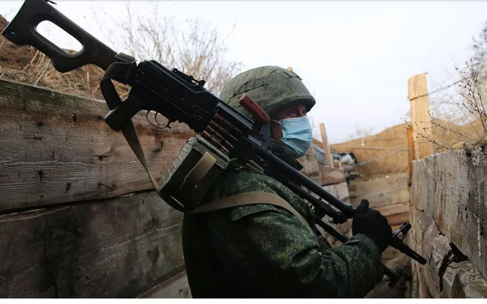 Украина обстреляла окрестности Донецка.