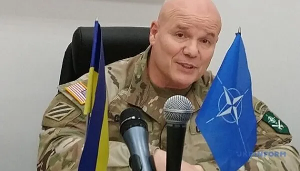 Делегация сухопутных войск НАТО прибыла на Украину