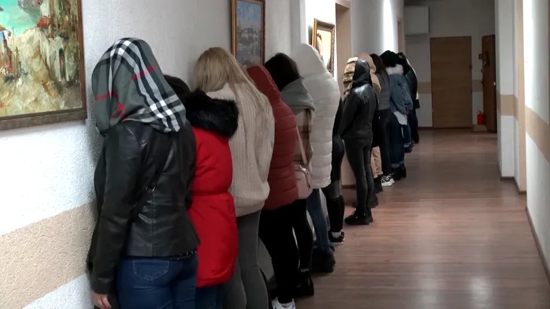 В Севастополе лишили работы двадцать проституток и их «мадам» 