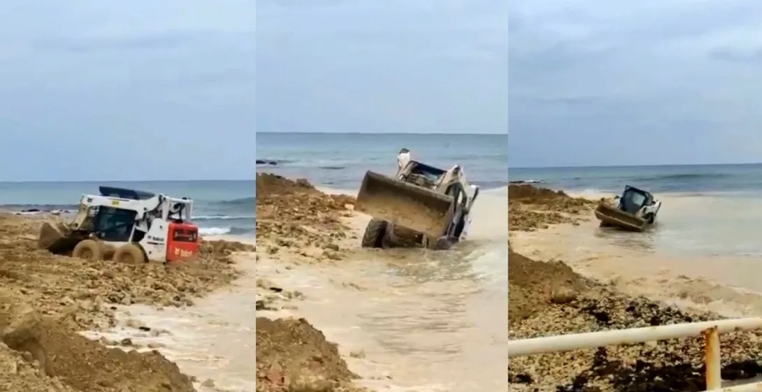 В Севастополе загадочный трактор утянуло с пляжа в море