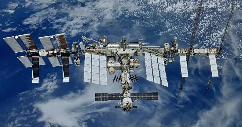 Россия решила уйти с МКС и создать свою орбитальную станцию