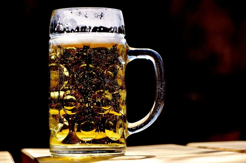 «Очухаются и перевоспитаются»: в России хотят запретить чешское пиво