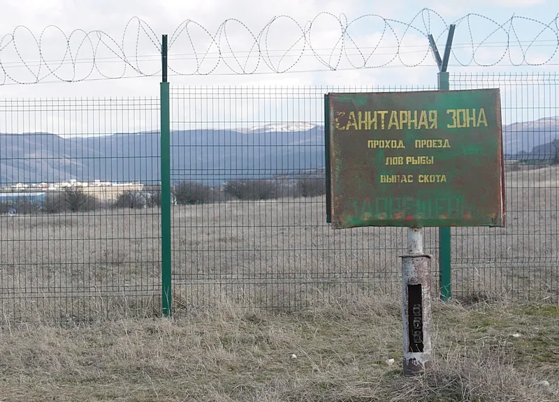 «На дне трещина»: почему не наполняется главное водохранилище Крыма