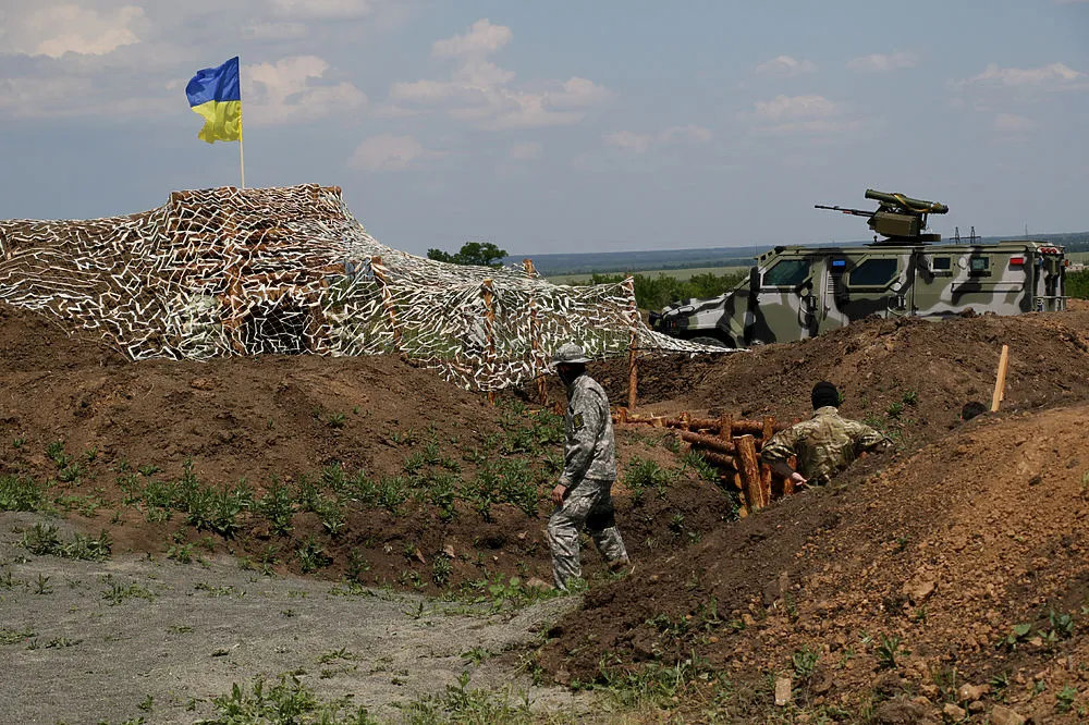Саакашвили: Россия разнесёт старомодные украинские укрепления одними дронами 