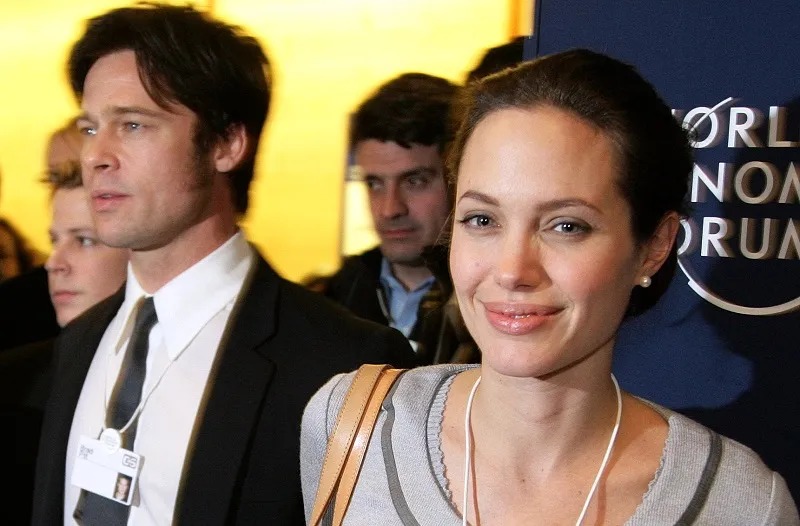 Суд между Джоли и Питтом: русские пользователи осуждают Анджелину