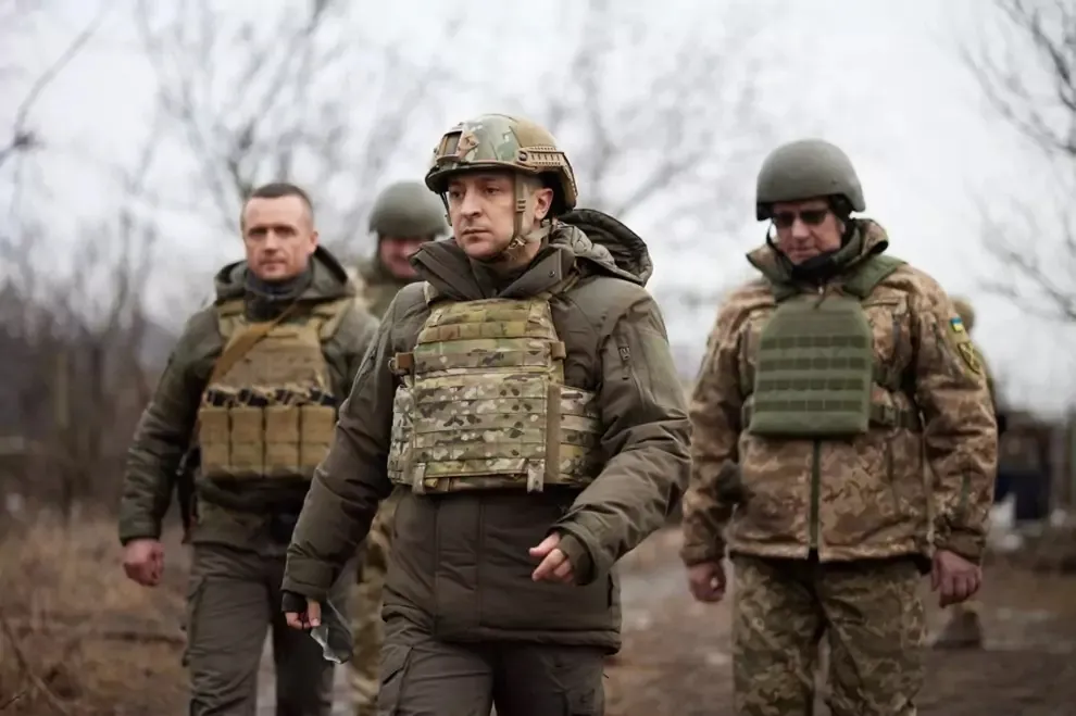 Зеленский отдает деньги националистам для создания новых батальонов украинской армии